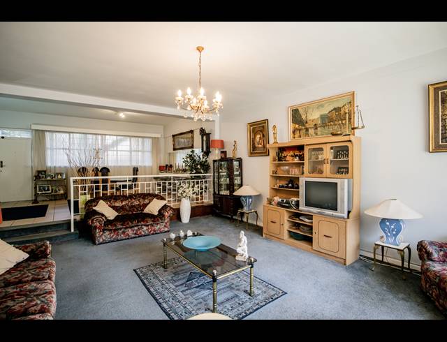 3 BEDROOM APARTMENT SOLD IN PARKTOWN